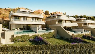 Villa in Estepona with 3 bedrooms and 5 bathrooms 205m2