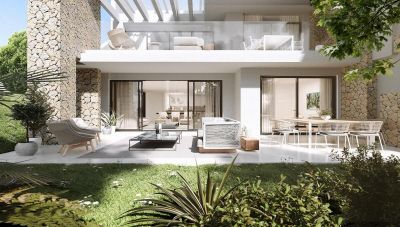 Apartment in Estepona with 3 bedrooms and 2 bathrooms 135m2