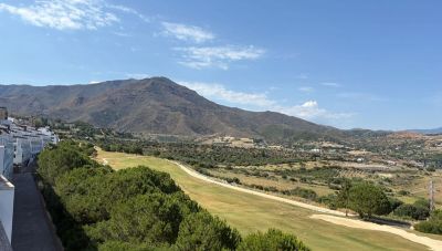 Apartment in Estepona with 2 bedrooms and 2 bathrooms 92m2
