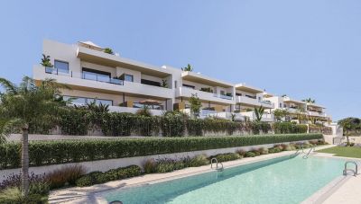 Townhouse in Estepona with 3 bedrooms and 2 bathrooms 157m2