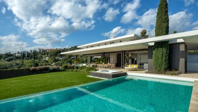Villa in Benahavis with 6 bedrooms and 9 bathrooms 738m2