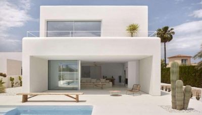 Villa in Estepona with 3 bedrooms and 3 bathrooms 110m2