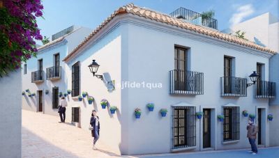 Townhouse in Estepona with 3 bedrooms and 3 bathrooms 129m2