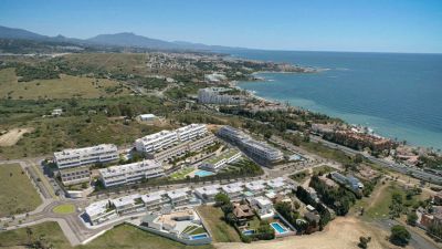 Villa in Estepona with 4 bedrooms and 5 bathrooms 469m2