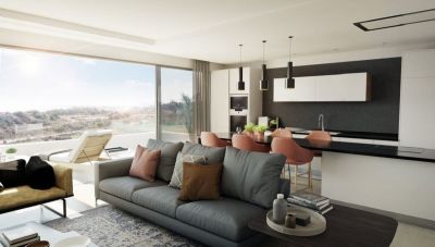 Apartment in Estepona with 3 bedrooms and 2 bathrooms 119m2