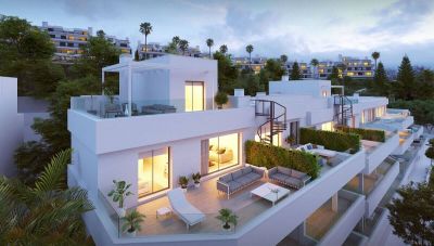 Apartment in Estepona with 3 bedrooms and 2 bathrooms 108m2