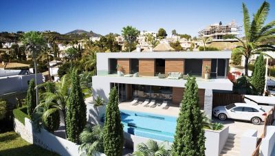Villa in Benahavis with 5 bedrooms and 5 bathrooms 845m2