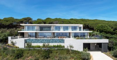 Villa in Sotogrande with 6 bedrooms and 9 bathrooms 1367m2