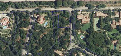 Plot in Sotogrande with bedrooms and bathrooms -1m2