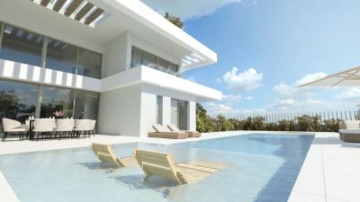 Villa in Manilva with 4 bedrooms and 4 bathrooms 267m2
