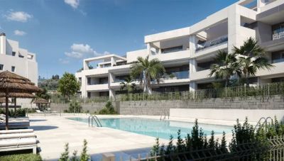 Apartment in Estepona with 3 bedrooms and 2 bathrooms 104m2