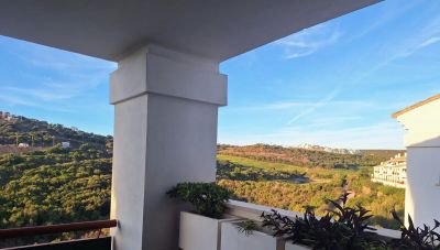 Apartment in La Alcaidesa with 2 bedrooms and 2 bathrooms 88m2